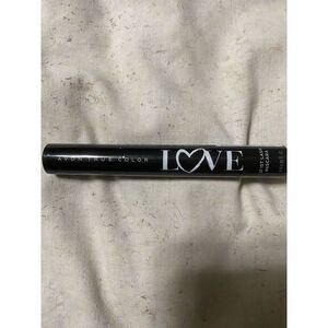 AVON True Color LOVE-At 1st Last Mascara. Blackest Black